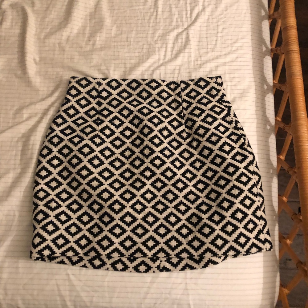 Zara Black/White Print Mini
